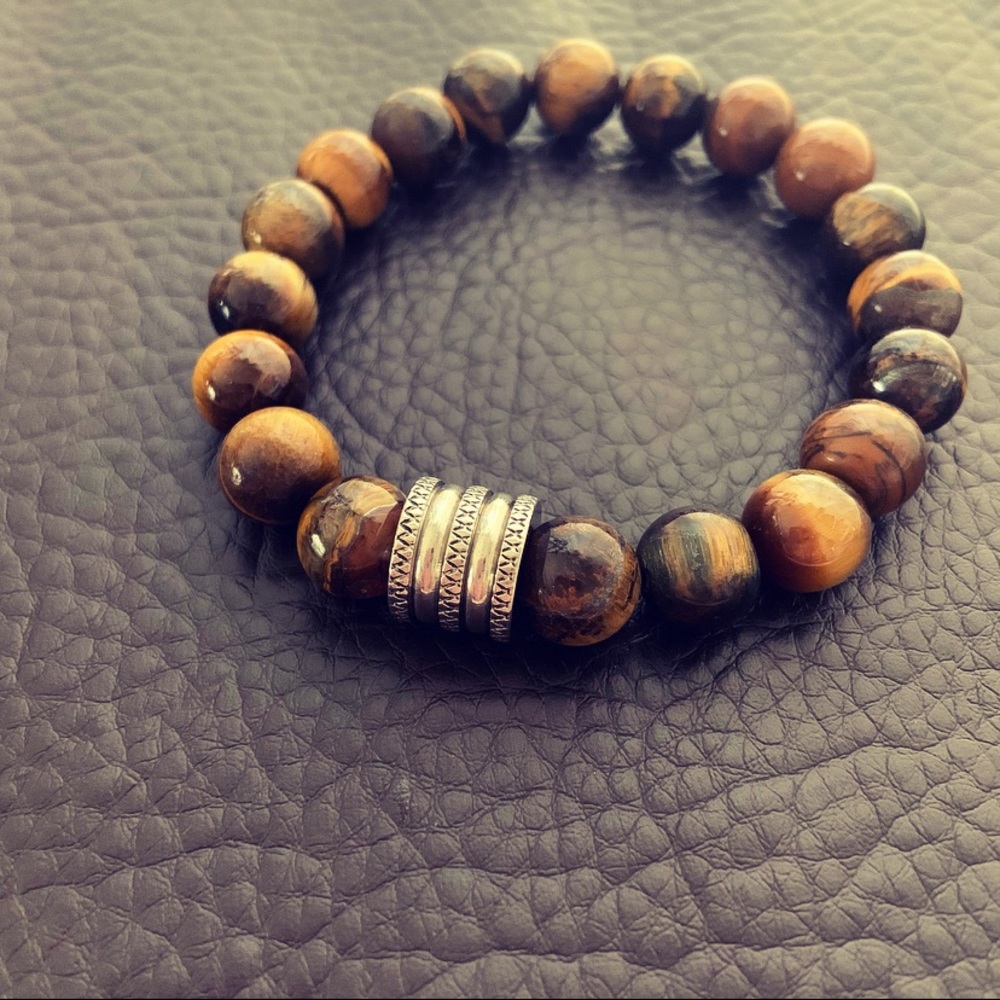 MARATHI BRACELET featuring 10mm tiger eye stones